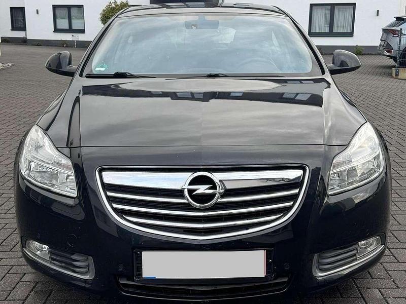 Gebraucht Opel Insignia Innovation 131 PS (96 kW) 2012 Schwarz Limousine