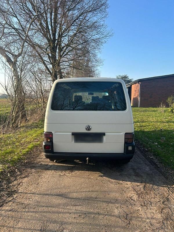 Second-hand VW Transporter 68 CP (50 kW) 2000 Alb Van