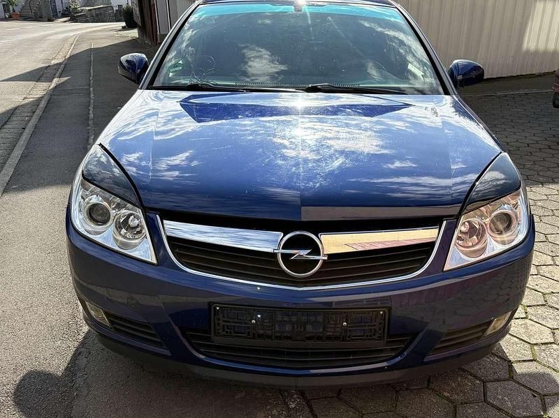 Gebraucht Opel Vectra Edition 140 PS (102 kW) 2007 Limousine
