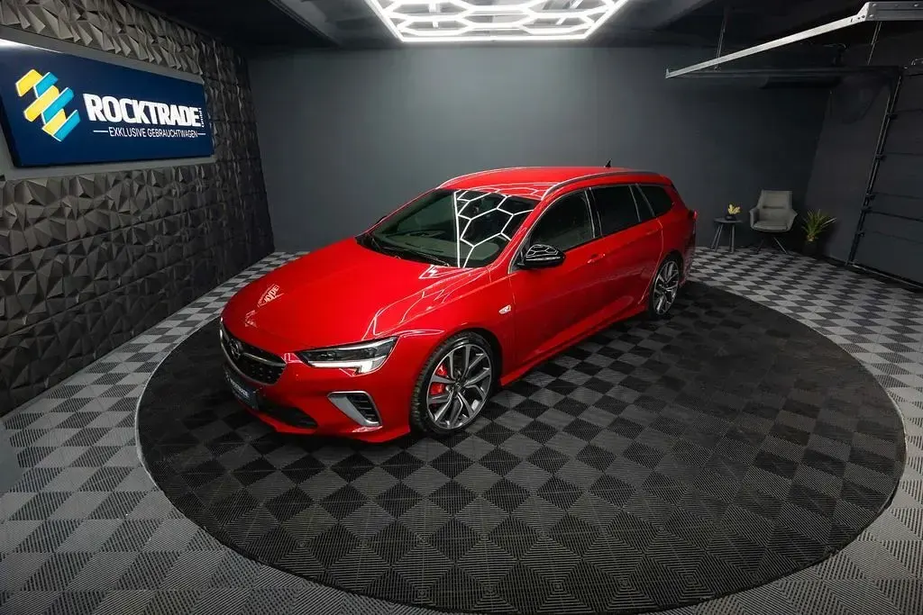 Gebraucht Opel Insignia 230 PS (169 kW) 2020 Rot Kombi