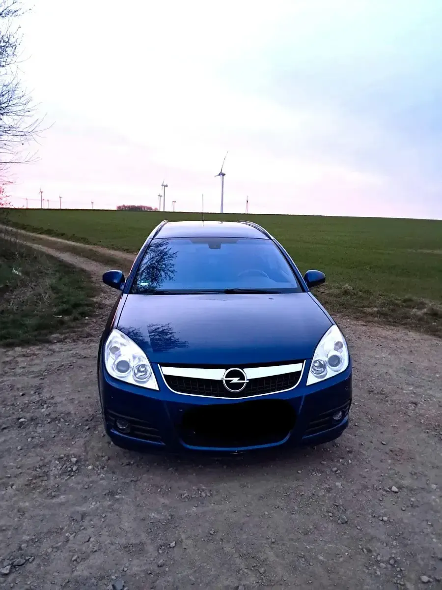 Gebraucht Opel Vectra 150 PS (110 kW) 2008 Blau Kombi