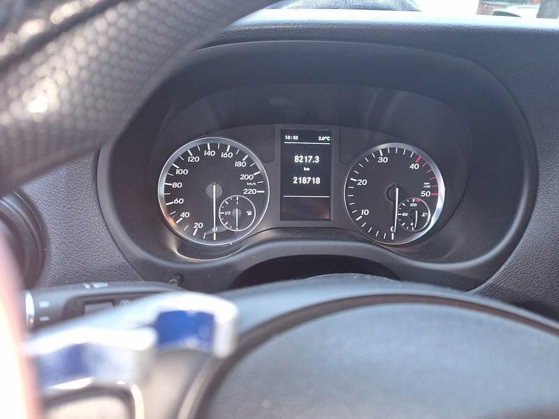 Gebraucht Mercedes Vito 163 PS (119 kW) 2016 Weiß Van