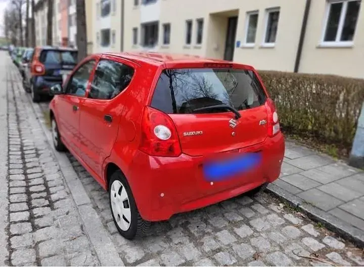 Gebraucht Suzuki Alto 69 PS (50 kW) 2012 Rot Kleinwagen