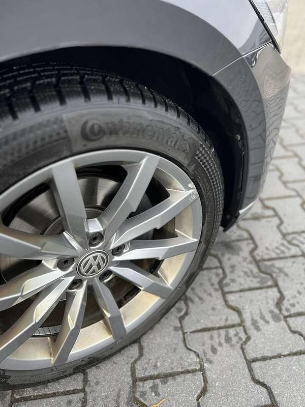 Gebraucht VW Passat Highline 190 PS (139 kW) 2018 Grau Kombi