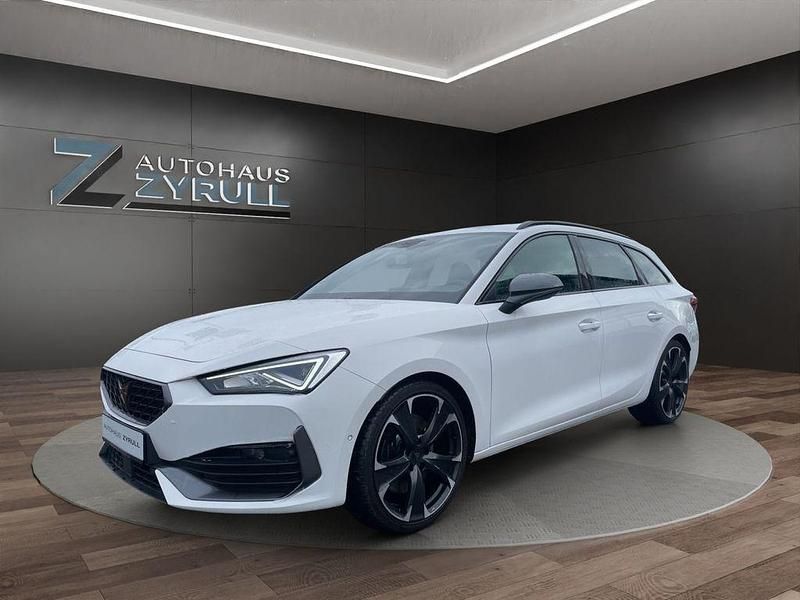 Gebraucht Cupra Leon VZ3 300 PS (220 kW) 2023 Weiß Limousine