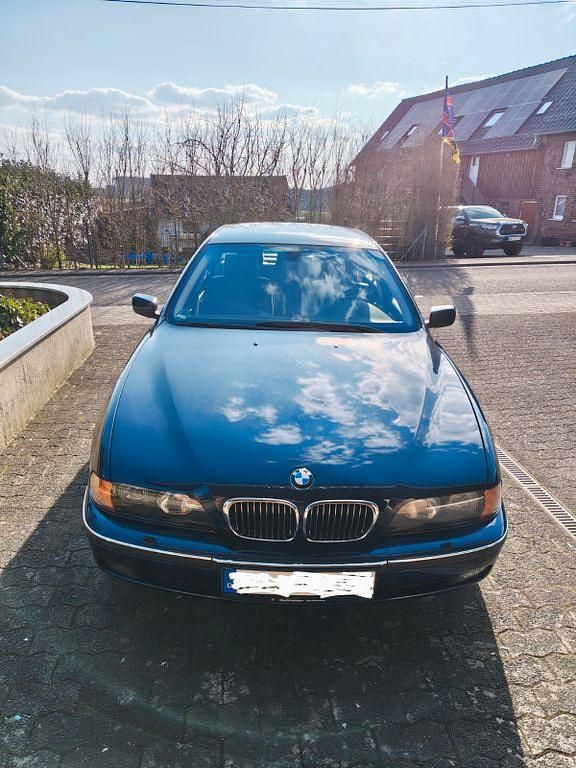 Gebraucht BMW 523 170 PS (125 kW) 2000 Blau Limousine