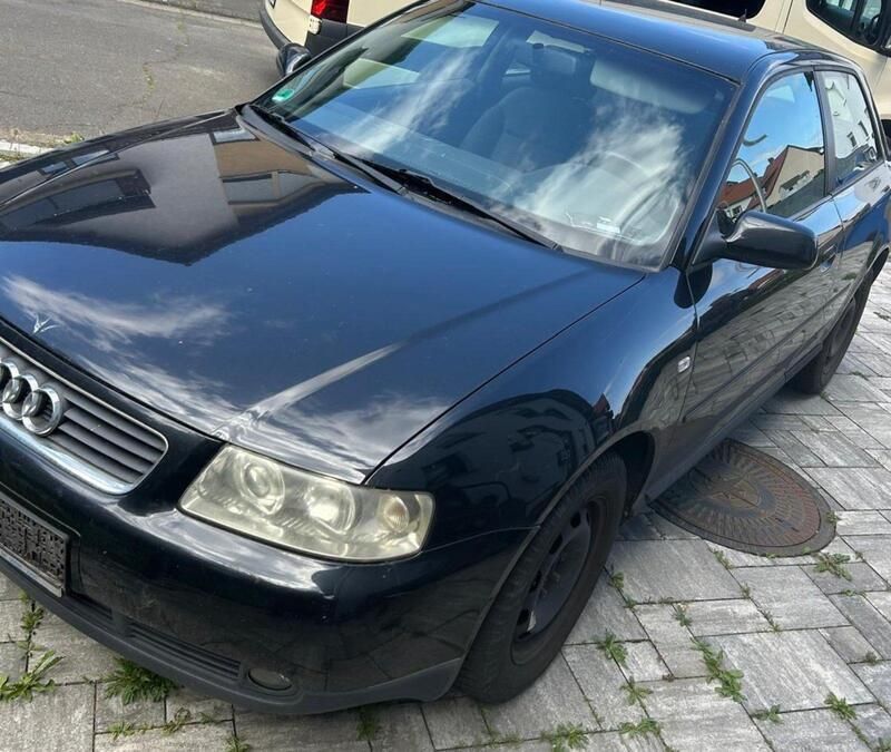 Schwarz Gebraucht 2002 Audi A3 Limousine | 200 € (Superpreis) - Bild 1/4