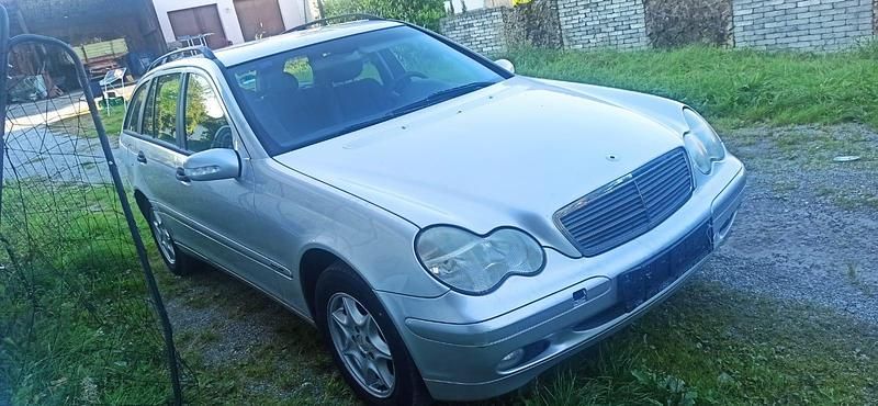 Silber Gebraucht 2004 Mercedes C180 Kombi | 2.499 € (Guter Preis) - Bild 1/4