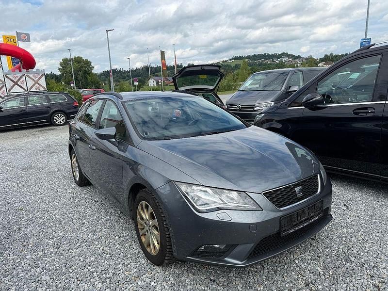 Gebraucht Seat Leon ST Style 105 PS (77 kW) 2014 Grau Kombi