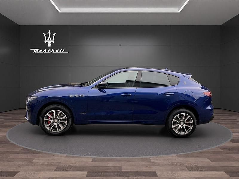 Gebraucht Maserati Levante 430 PS (316 kW) 2021 Blu emozione SUV