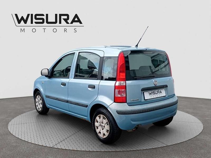 Gebraucht Fiat Panda Dynamic 69 PS (50 kW) 2011 Blau Kleinwagen