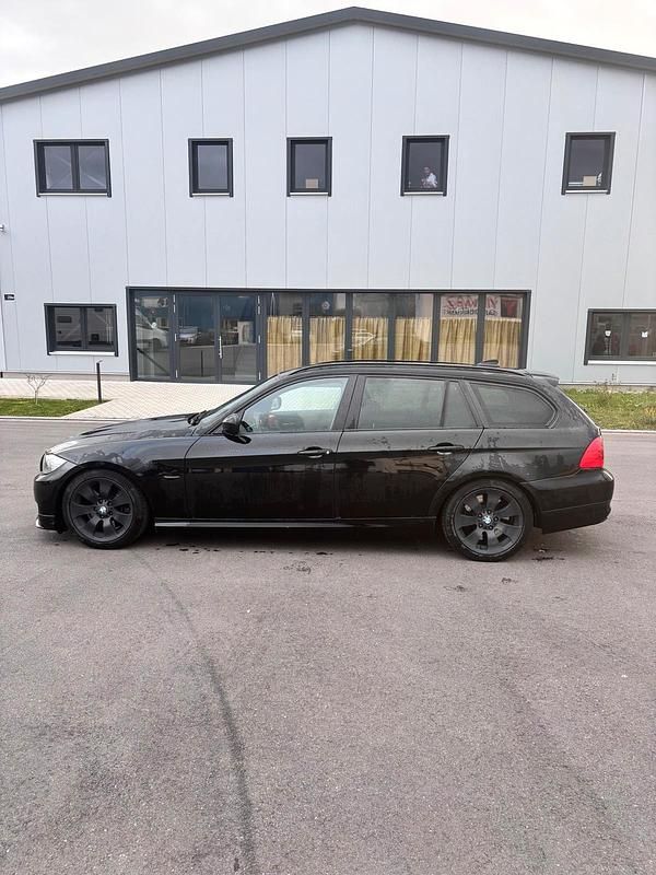 Second-hand BMW 335 335 CP (246 kW) 2010 Negru Break