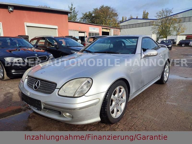 Silber Gebraucht 2001 Mercedes SLK230 Cabrio | 2.499 € (Guter Preis) - Bild 1/4