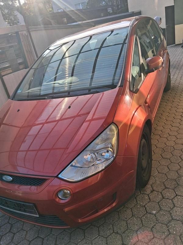 Orange Gebraucht 2007 Ford S-MAX S Van / Kleinbus | 1.900 € (Guter Preis) - Bild 1/4