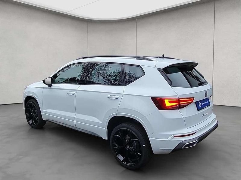 Neu Seat Ateca Black Edition 150 PS (110 kW) 2025 "nevada" weiss SUV