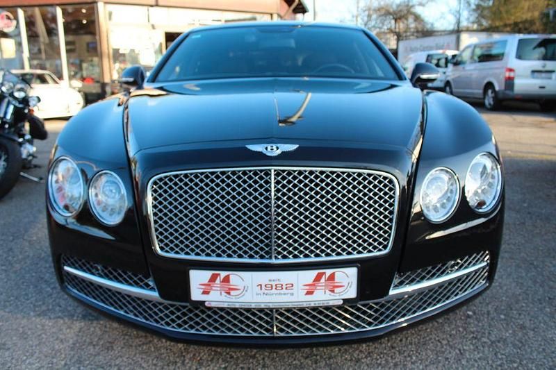 Gebraucht Bentley Flying Spur 625 PS (459 kW) 2016 Schwarz Limousine