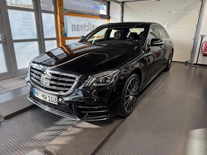 Schwarz Gebraucht 2018 Mercedes S560 AMG line Limousine | 45.000 € (Superpreis) - Bild 1/4