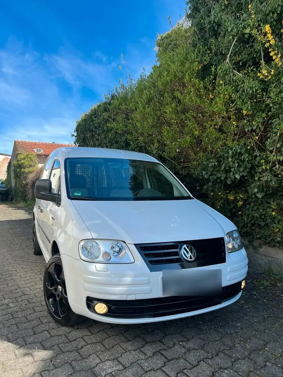 Occasion VW Caddy 109 ch (80 kW) 2007 Blanc Monospace