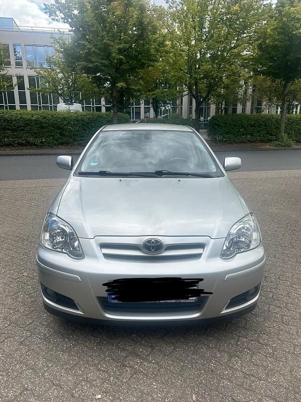 Gold Gebraucht 2005 Toyota Corolla Kleinwagen | 3.500 € (Fairer Preis) - Bild 1/4
