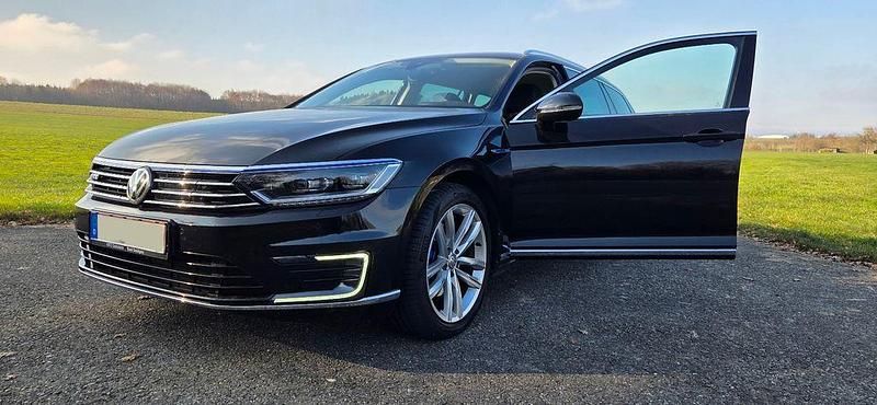 Gebraucht VW Passat GTE 218 PS (160 kW) 2018 Schwarz Kombi