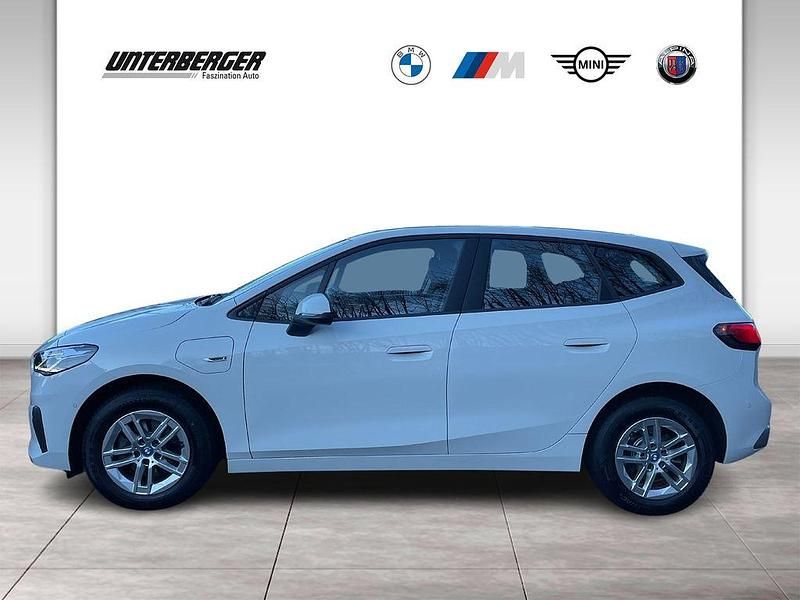 Gebraucht BMW 225 Active Tourer 136 PS (100 kW) 2022 Alpinweiß uni Van / Kleinbus