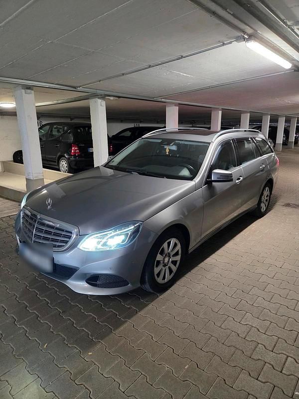 Gebraucht Mercedes E350 272 PS (200 kW) 2014 Grau Kombi