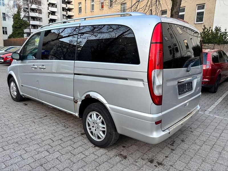 Gebraucht Mercedes Viano 150 PS (110 kW) 2004 Silber Van / Kleinbus