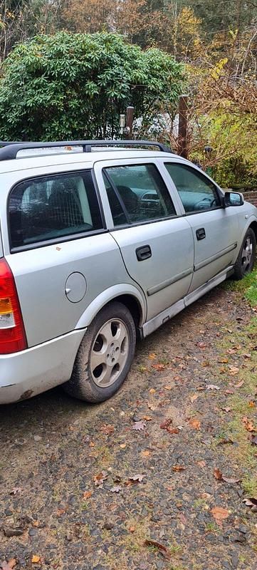 Gebraucht Opel Astra Edition 101 PS (74 kW) 2000 Silber Kombi