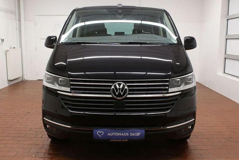 Gebraucht VW Multivan Highline 204 PS (150 kW) 2021 Deep black Van