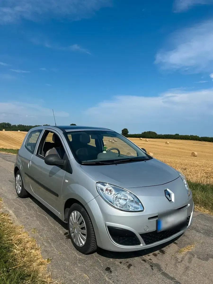 Gebraucht Renault Twingo 76 PS (55 kW) 2008 Silber Kleinwagen