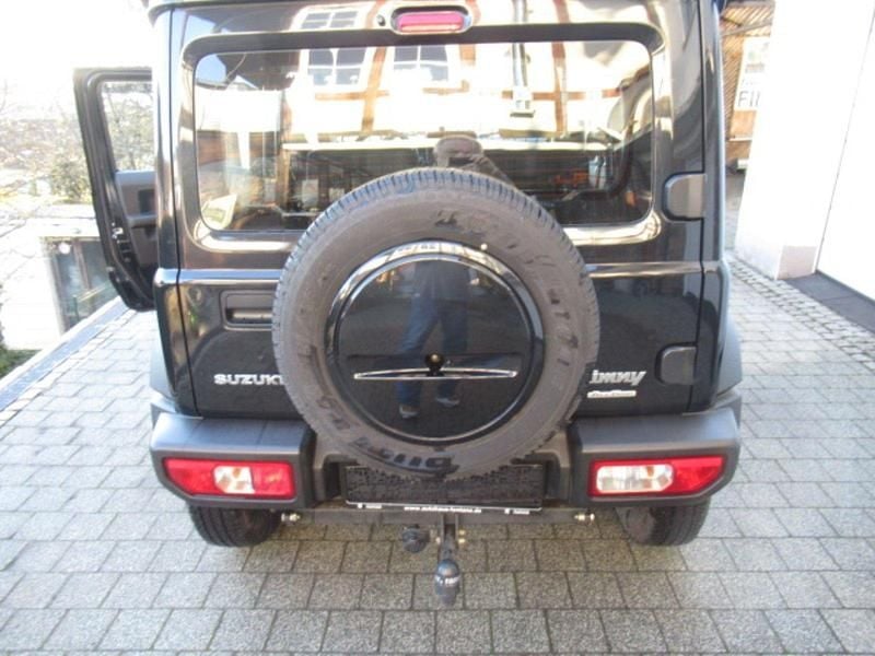 Gebraucht Suzuki Jimny Comfort 102 PS (75 kW) 2021 Schwarz SUV