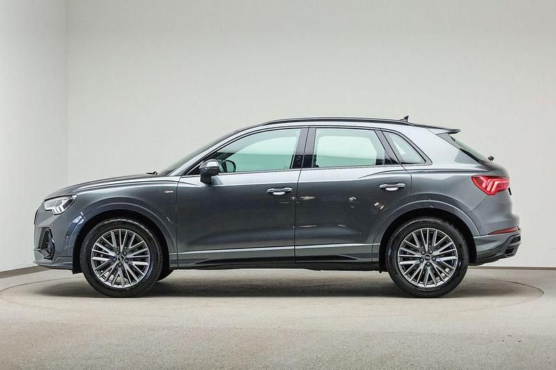 Gebraucht Audi Q3 S-Line 245 PS (180 kW) 2022 Daytonagrau perleffekt (metallic) SUV