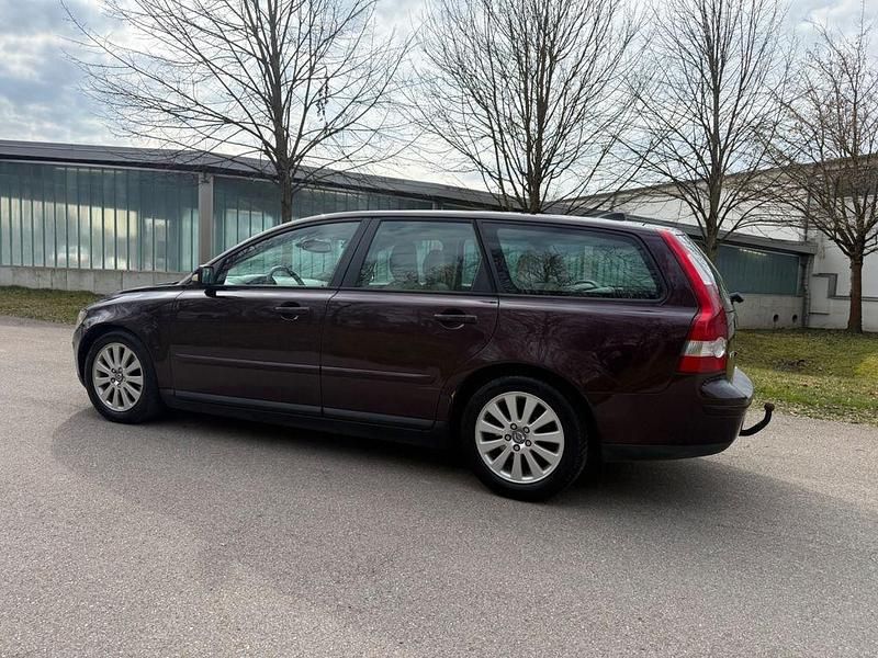 Gebraucht Volvo V50 Summum 170 PS (125 kW) 2005 Schwarz Kombi
