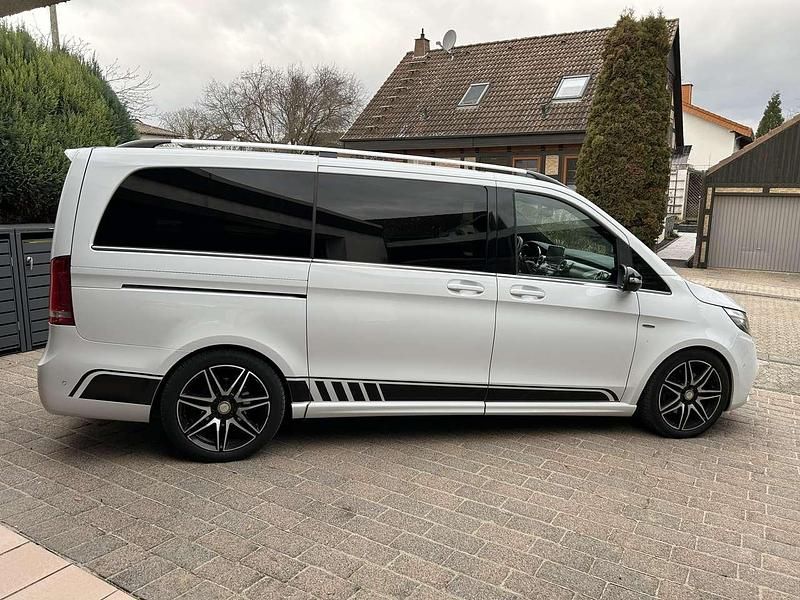 Gebraucht Mercedes V250 Avantgarde Edition 190 PS (139 kW) 2017 Weiß Van / Kleinbus