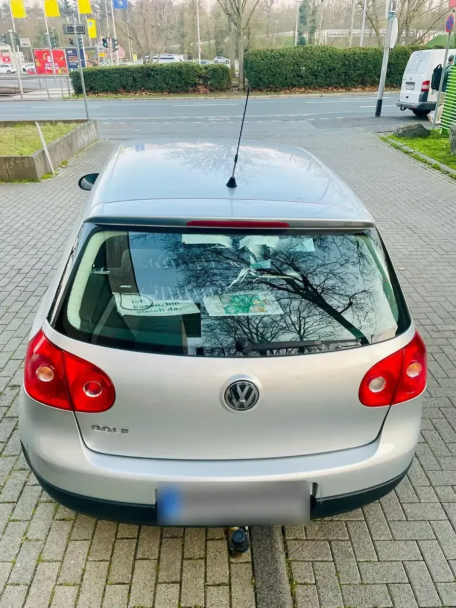 Gebraucht VW Golf V 80 PS (58 kW) 2007 Silber Kleinwagen