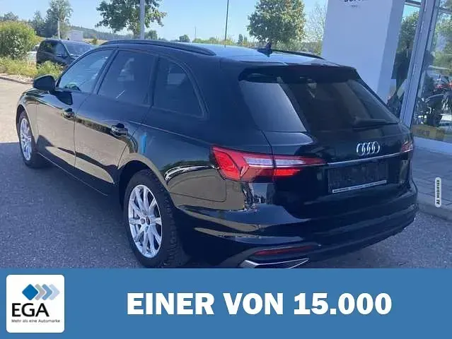 Gebraucht Audi A4 150 PS (110 kW) 2022 Schwarz metallic Kombi