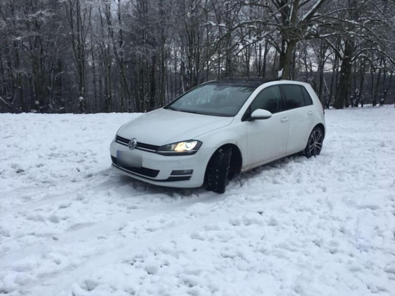 Gebraucht VW Golf VII Highline 150 PS (110 kW) 2013 Weiß Limousine