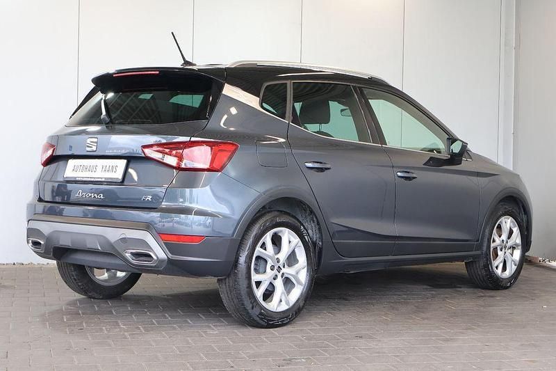 Gebraucht Seat Arona FR 95 PS (69 kW) 2023 Grau SUV
