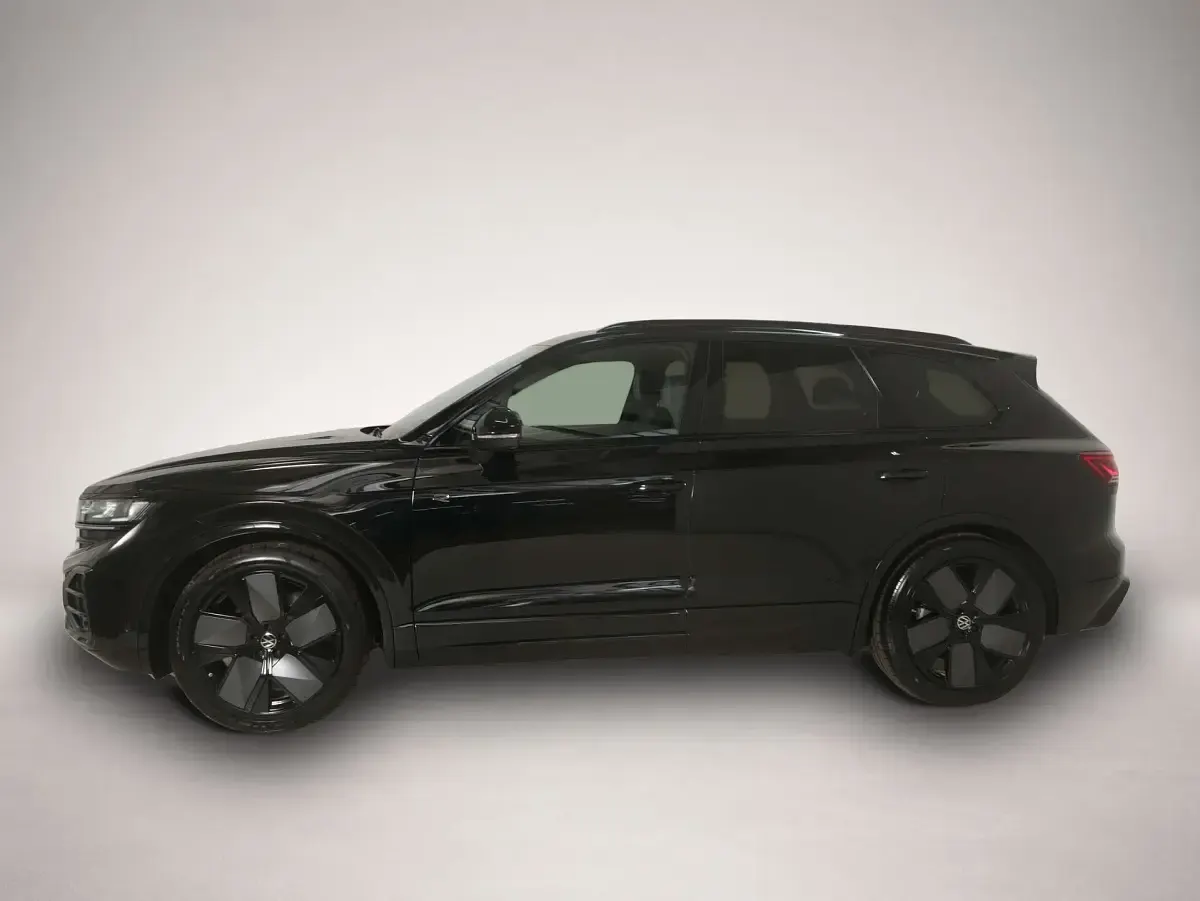 Gebraucht VW Touareg Style 286 PS (210 kW) 2025 Grenadillschwarz metallic SUV