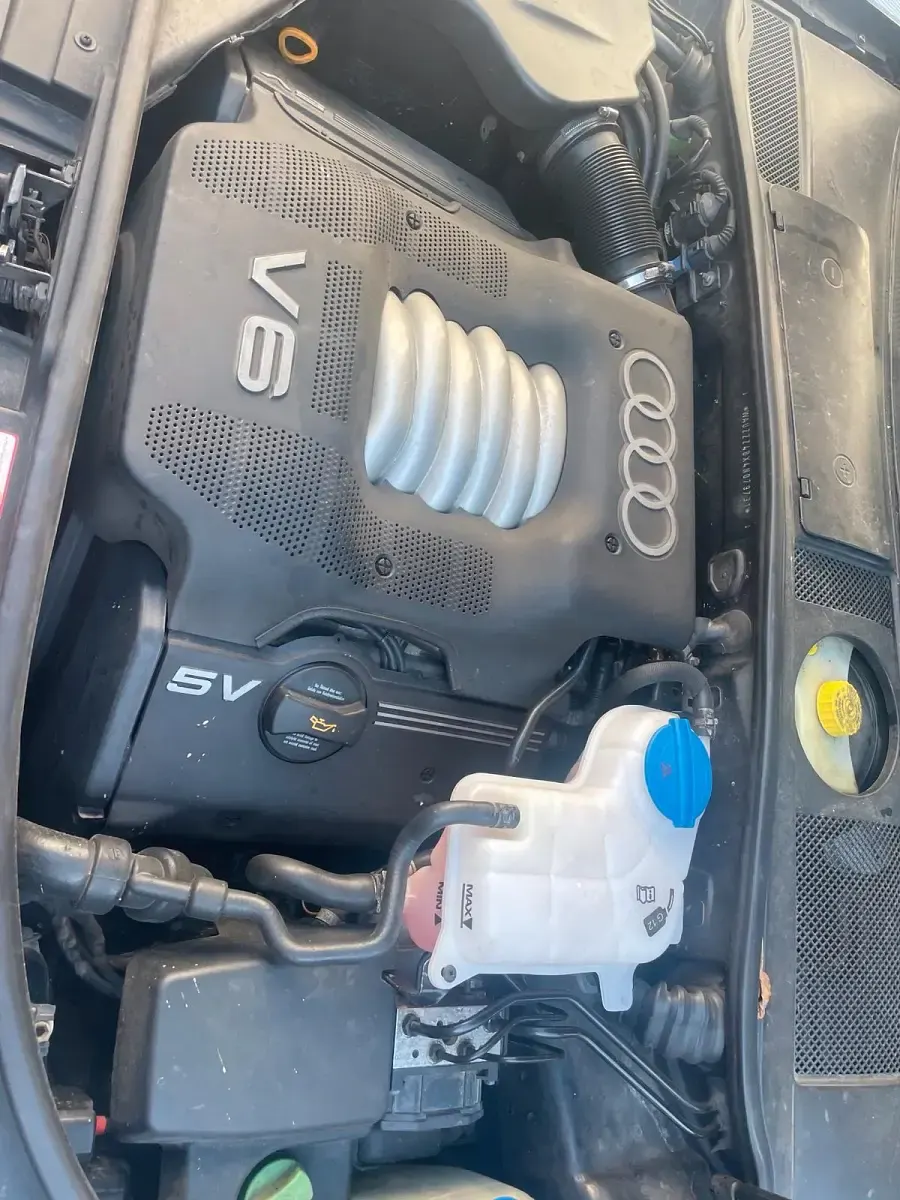 Gebraucht Audi A6 170 PS (125 kW) 2004 Blau Kombi