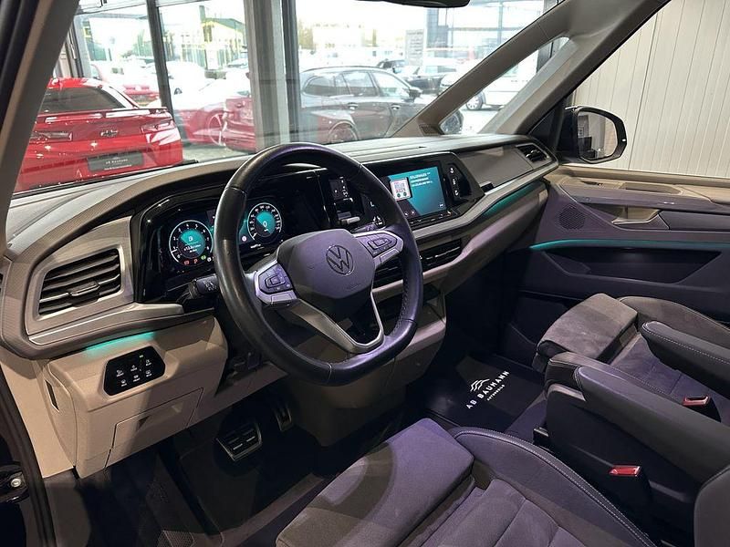 Gebraucht VW Multivan Style 204 PS (150 kW) 2022 Schwarz Van