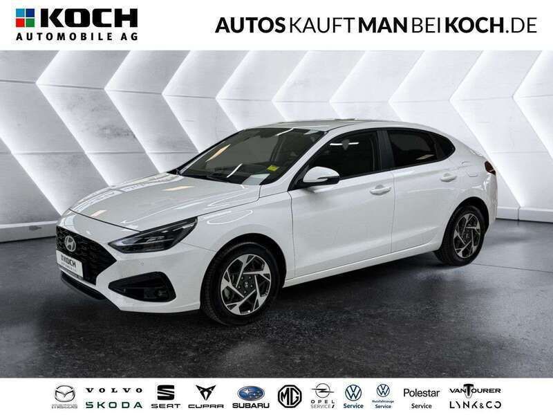 Andere farbe Neu 2024 Hyundai i30 Kleinwagen | 19.750 € (Superpreis) - Bild 1/4
