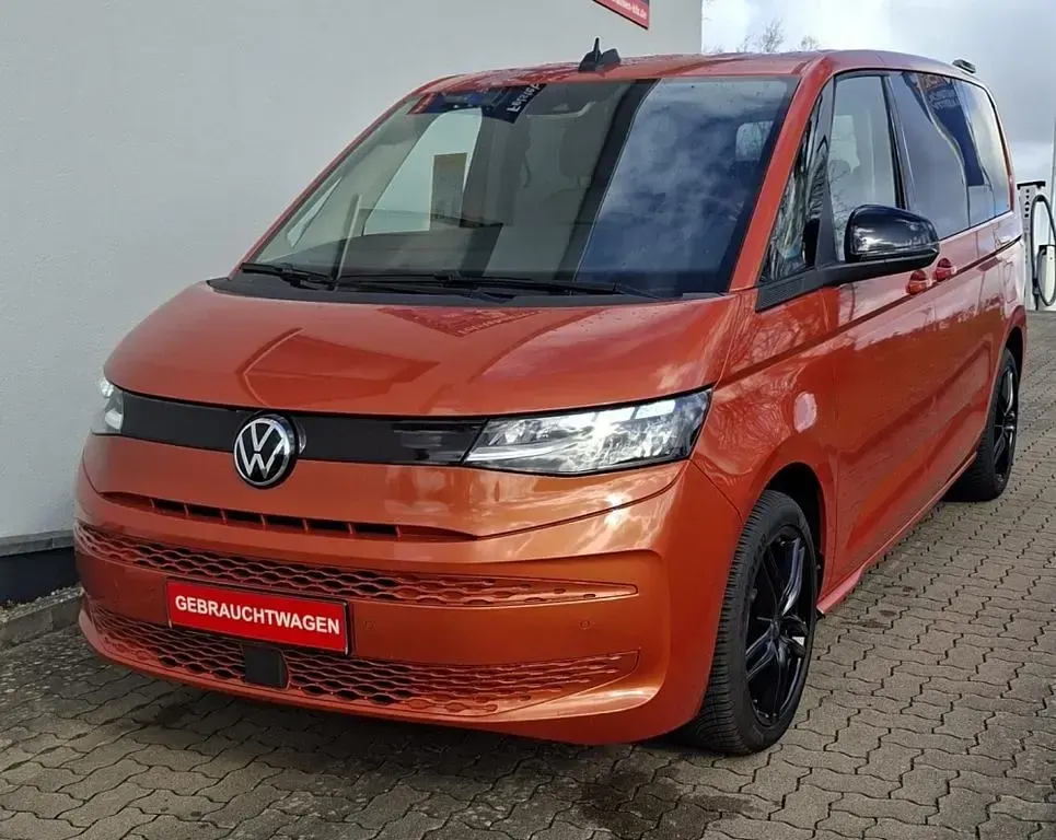 Gebraucht VW Multivan S 136 PS (100 kW) 2022 Orange Van / Kleinbus