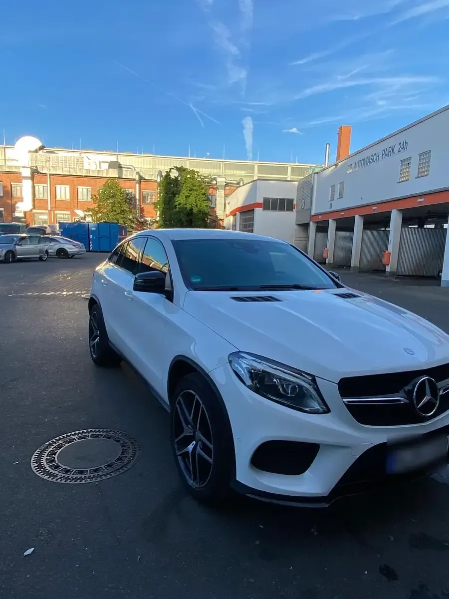 Gebraucht Mercedes GLE350 286 PS (210 kW) 2017 Weiß SUV