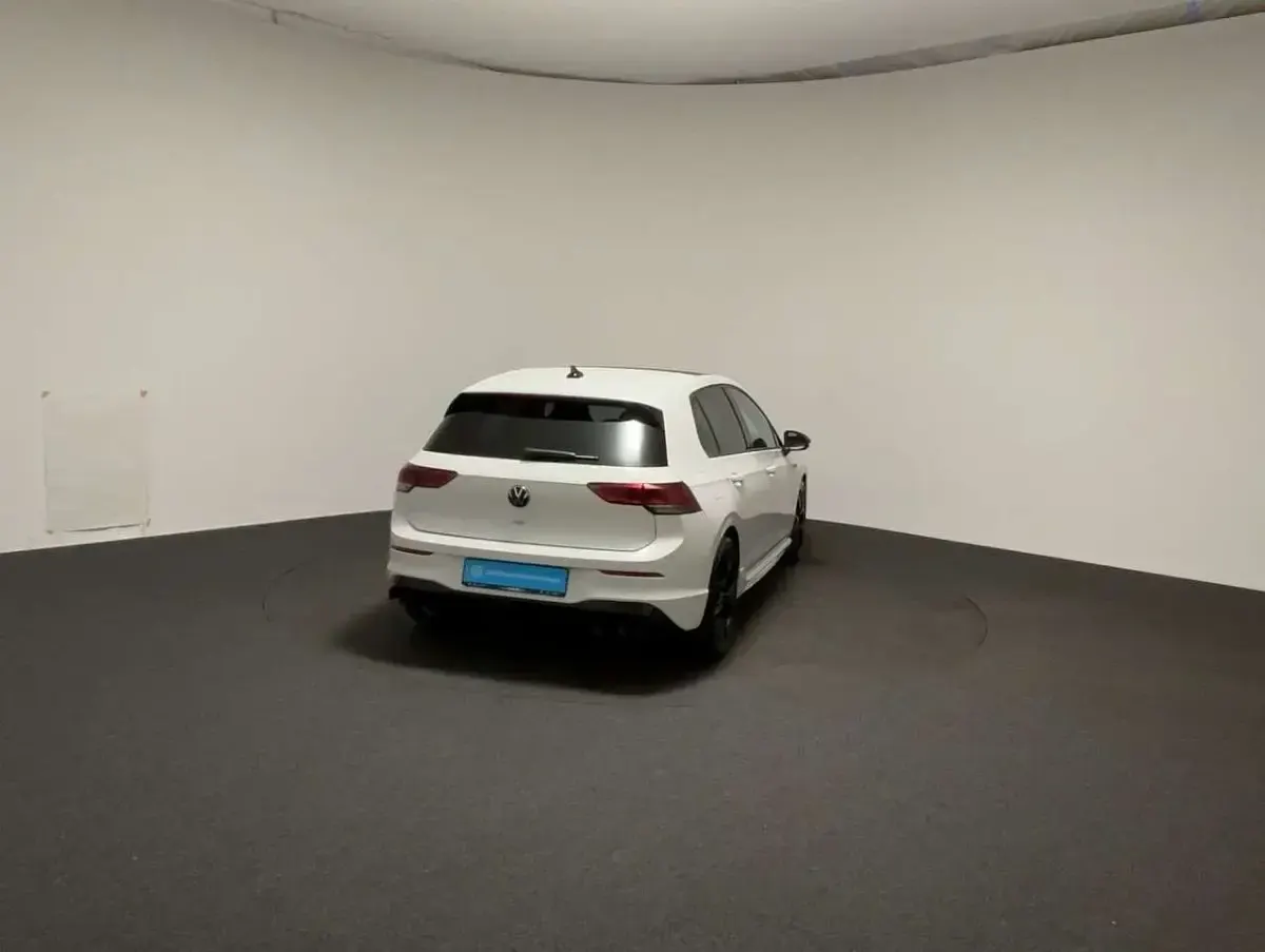 Gebraucht VW Golf VIII R 320 PS (235 kW) 2022 Weiß Limousine