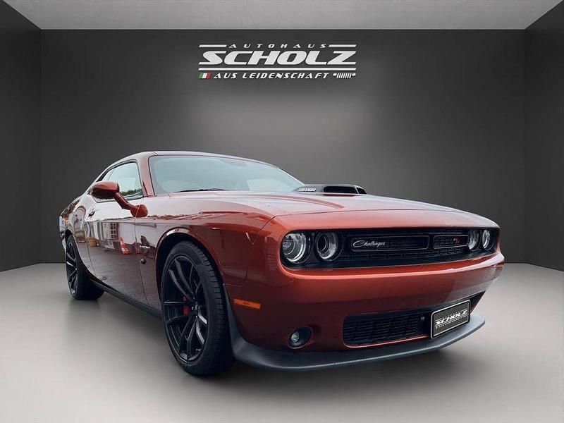 Neu Dodge Challenger 377 PS (277 kW) 2025 Orange Coupé
