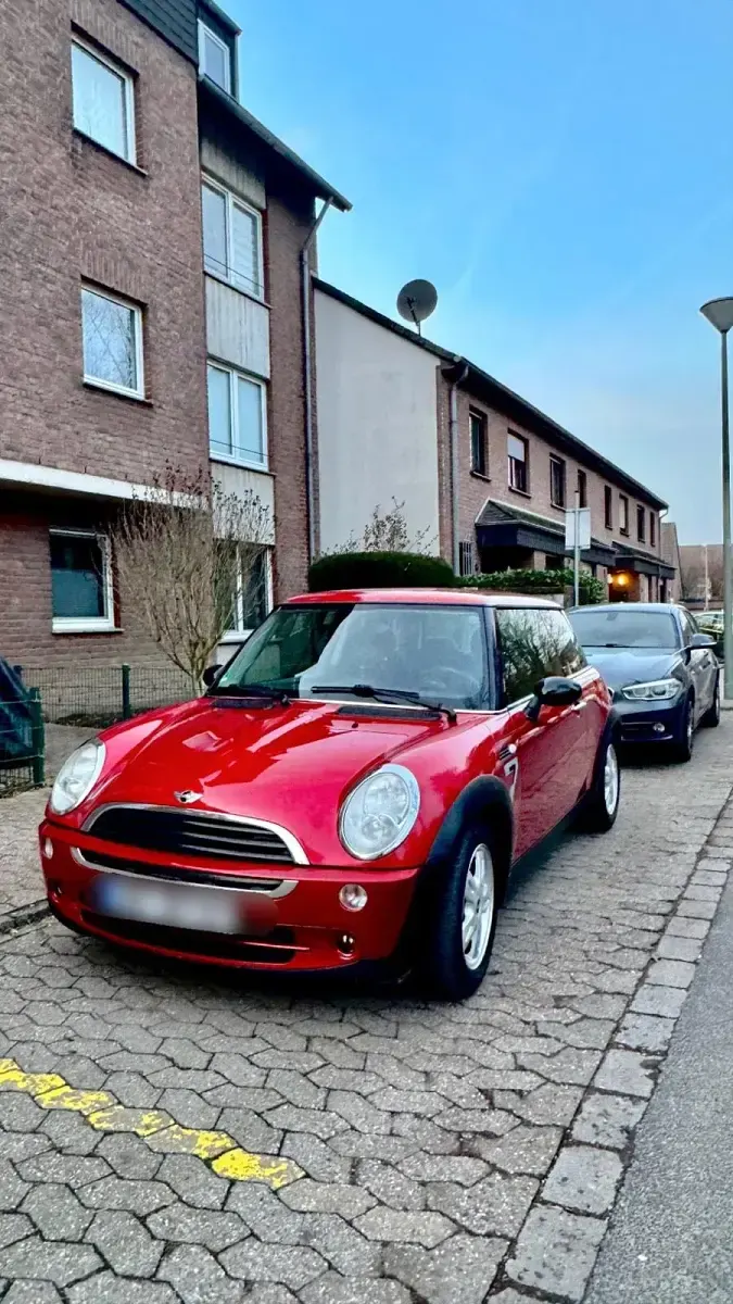 Usata Mini ONE 90 CV (66 kW) 2005 Rosso Utilitaria