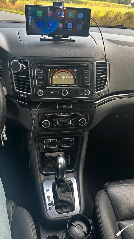 Braun Gebraucht 2011 Seat Alhambra Van / Kleinbus | 8.999 € (Guter Preis) - Bild 1/4