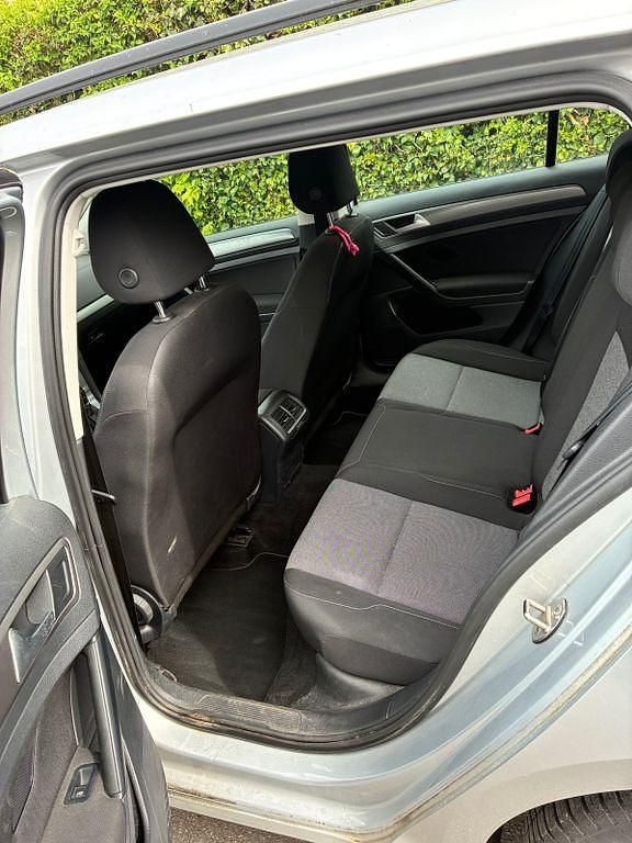 Gebraucht VW Golf VII Trendline 110 PS (80 kW) 2015 Grau Kombi