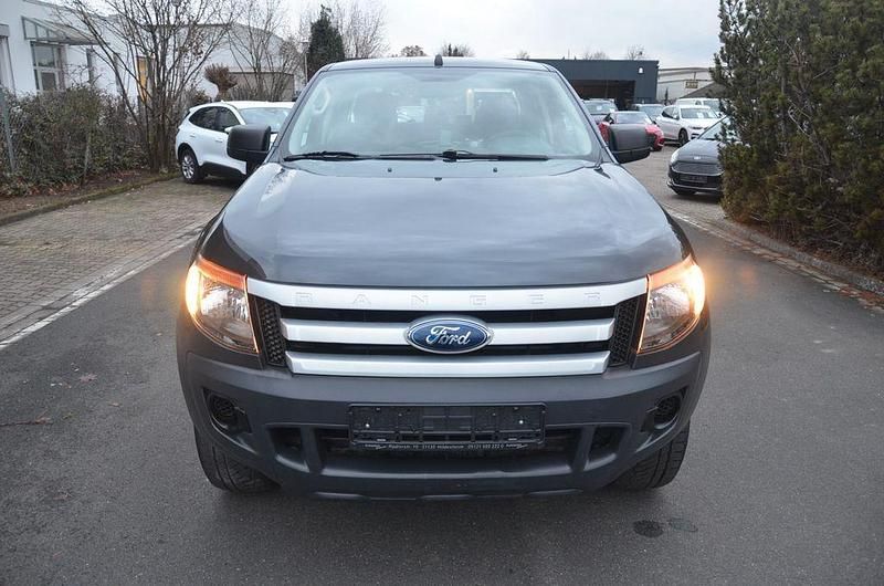 Gebraucht Ford Ranger XL 150 PS (110 kW) 2012 Grau Pickup
